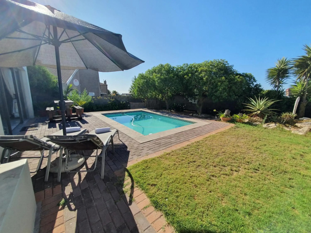 Alabaster Box B&B - фото 19