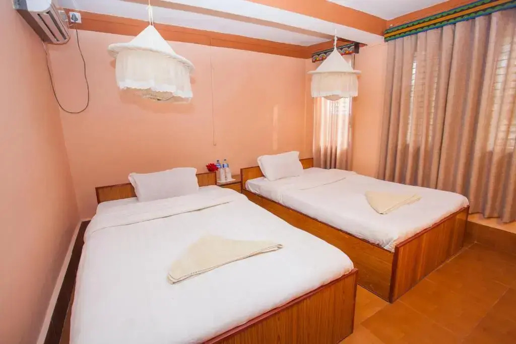 Chitwan Tiger Camp - фото 5