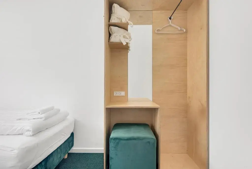 Standard Double room (full double bed)