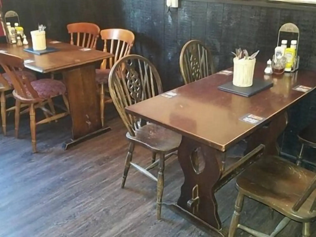 Lamb Inn Ringwood Limited - Général