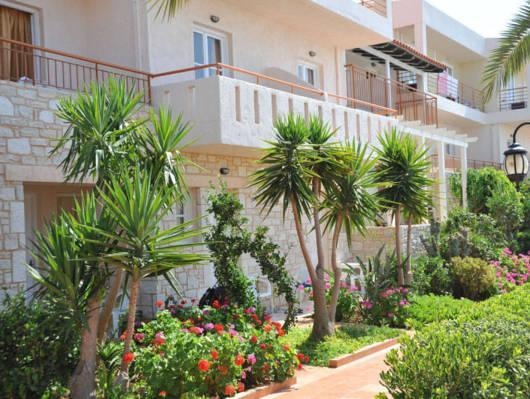 Standard Double room with land view (full double bed)