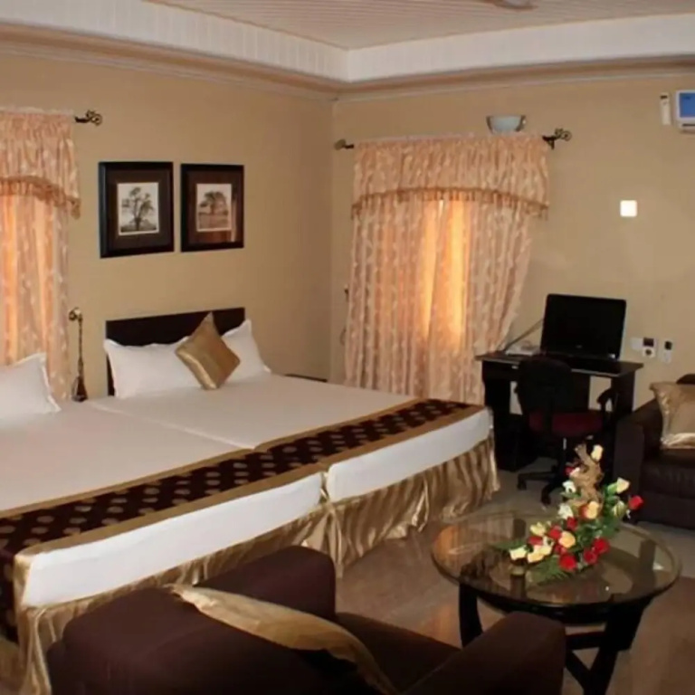 Downtown Hotel - Chambres
