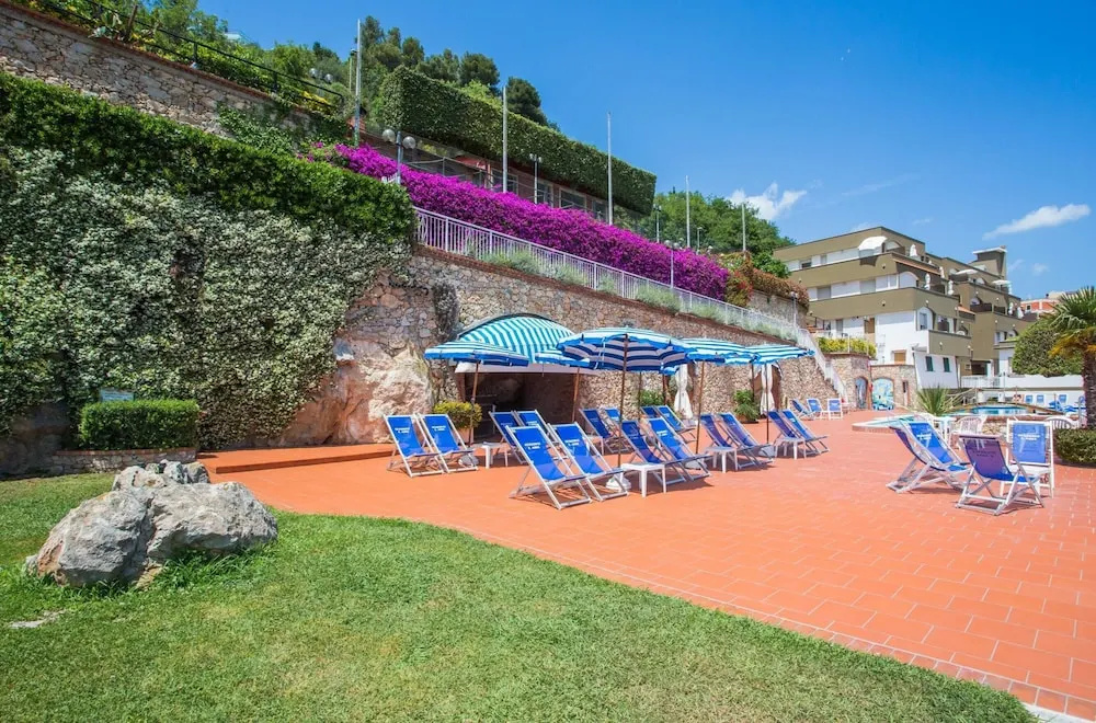 Classic Appartement in Pietra Ligure