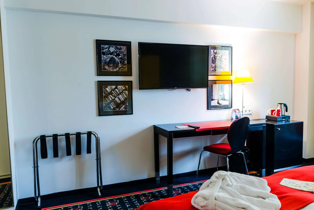 Vienna House Easy by Wyndham Bucharest Airport - Général