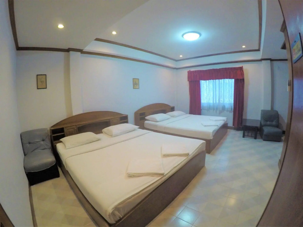 Hotel photo 12