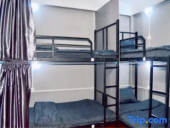 Bed in Dorm (female dorm)