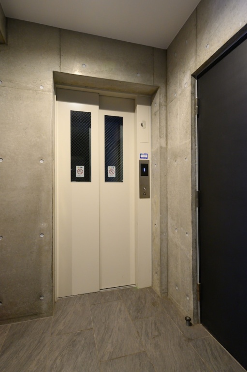 Glass Yamahana East 사진 32