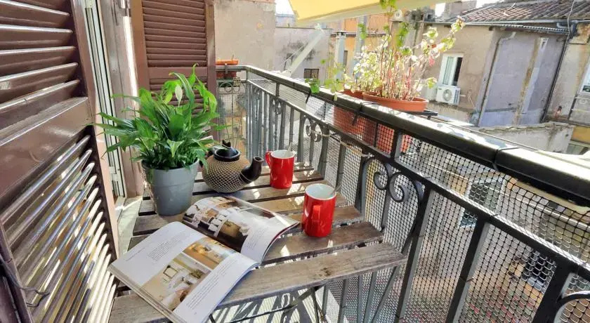 Giubbonari Apartment