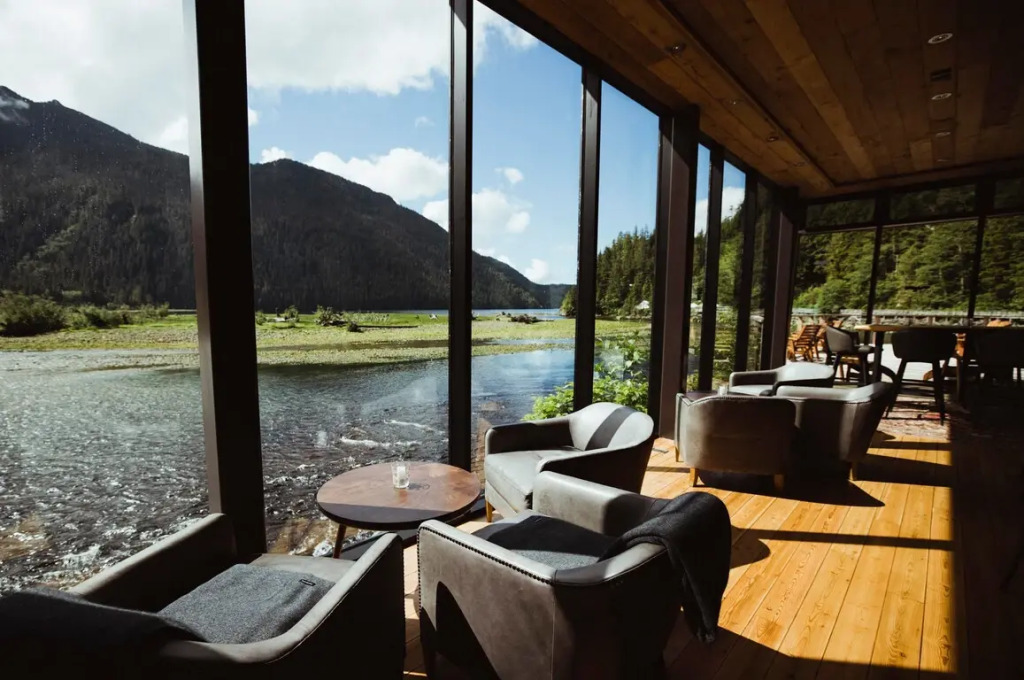 Clayoquot Wilderness Lodge