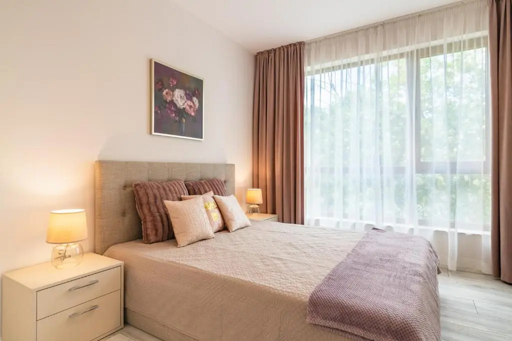 2 Bedrooms Apartment with sea view