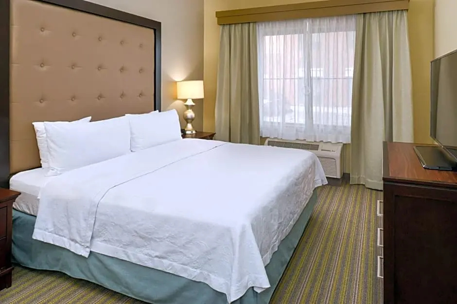 Homewood Suites by Hilton Fresno - Chambres