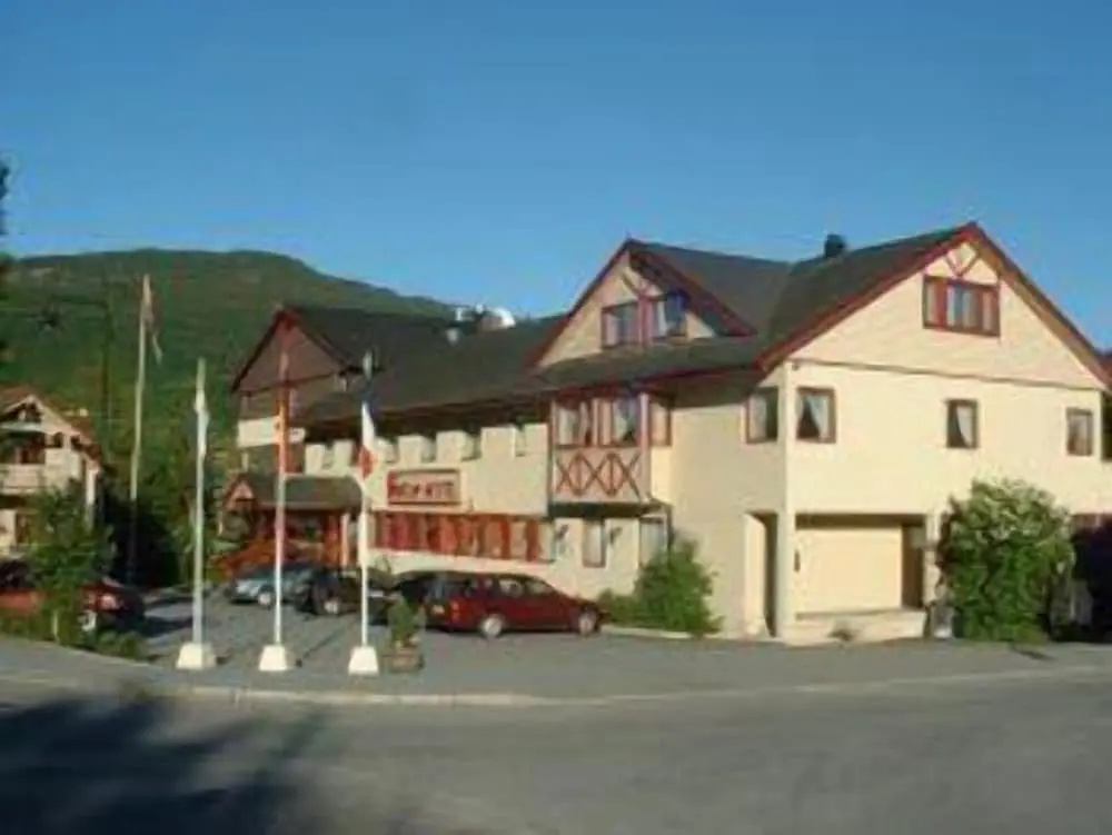 Hotel photo 12