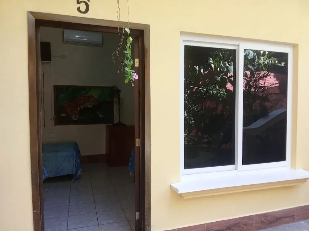 ZAZIL HA Hostel