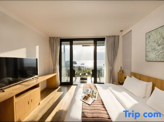 Standard Double room with view (full double bed)