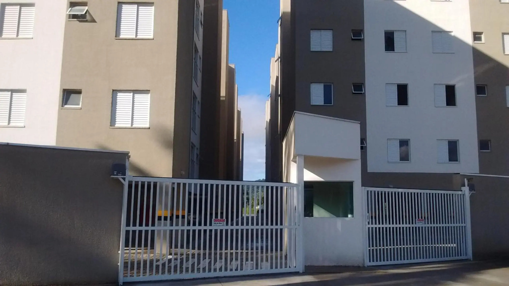 Apartamento cond. fechado