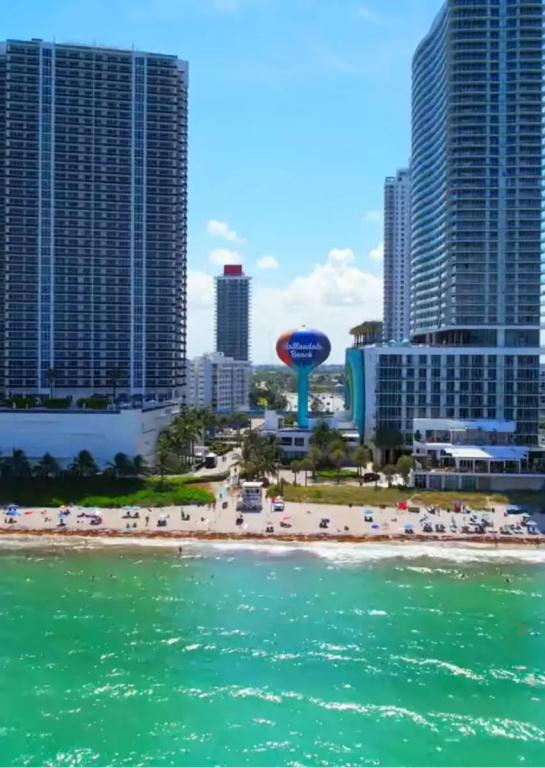 Lovely Studio/bath, Hallandale Beach, Walk to the Beach! Pool & Free Parking!