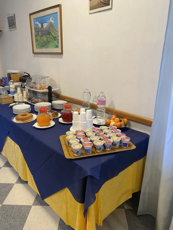 Food & Beverage