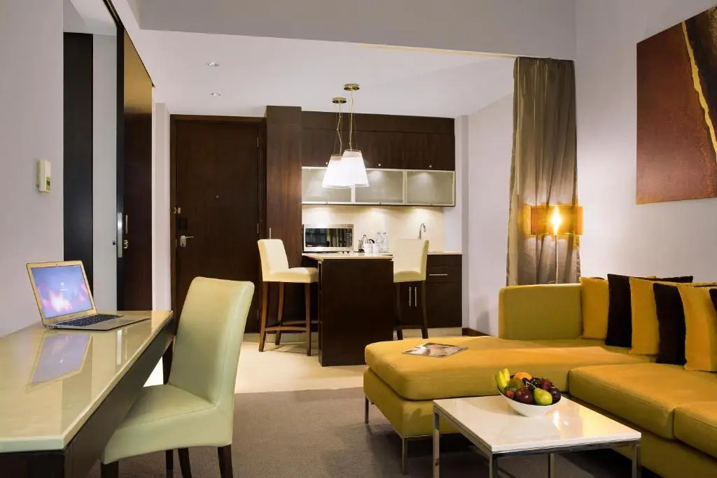 Centro Barsha — 5
