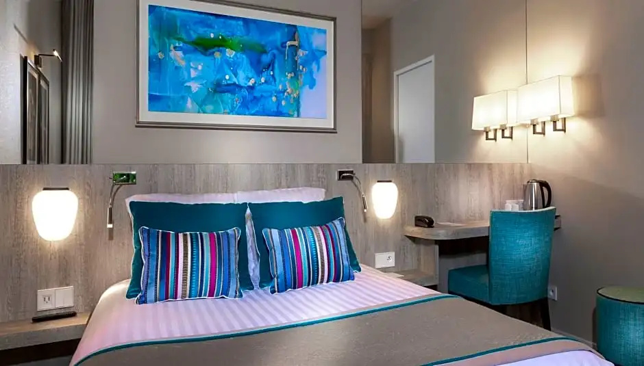 Montfleuri Hotel 96