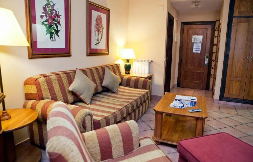 Aparthotel Trevenque - Chambres