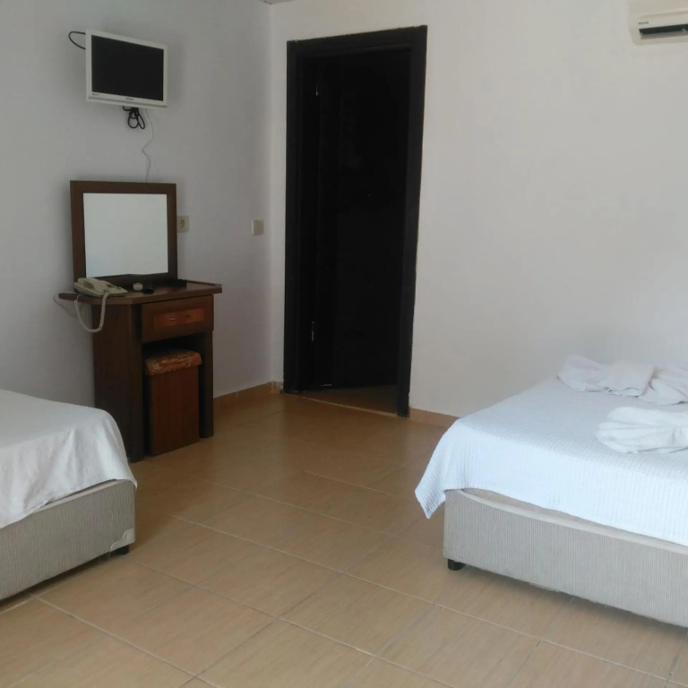 Hotel Ugur — 3