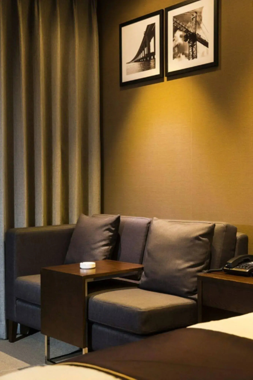 The Central Plaza Hotel - фото 41