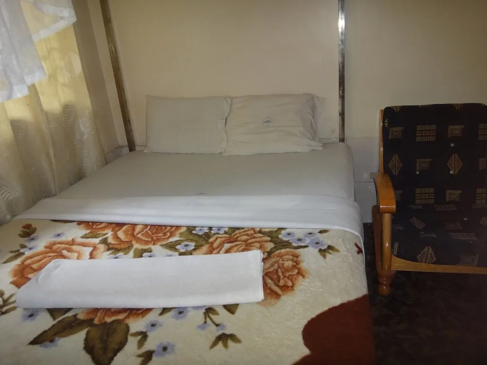 Midway Hotel - Chambres