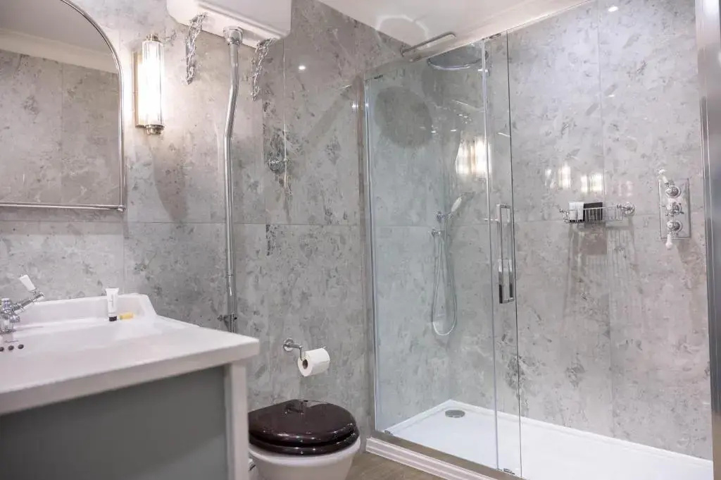 Lewtrenchard Manor Hotel - Chambres