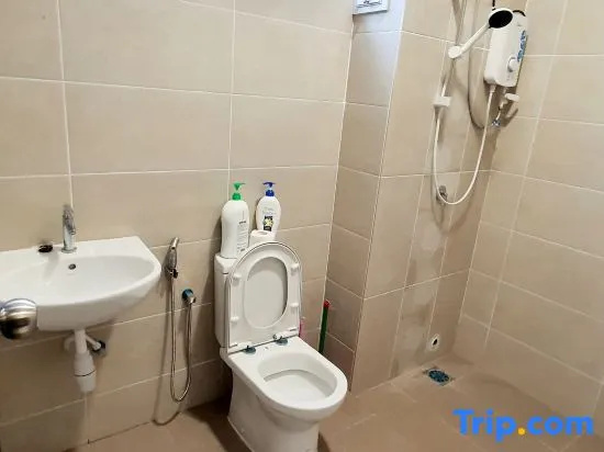 Cozy Spacious 4BR 12Pax Bungalow @ Alma AEON 52 @ Jovial