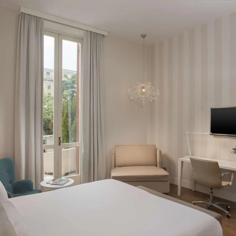 Hotel photo 42