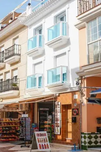 Estudio con balcones 2ºA playa76