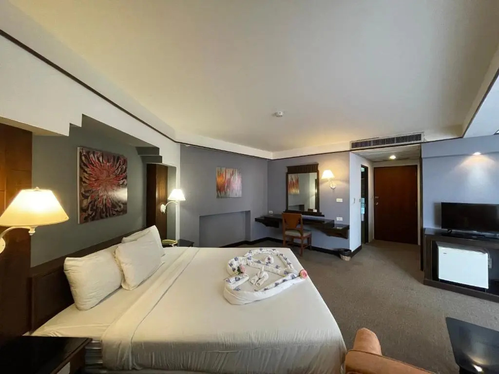Songphanburi Hotel - Chambres
