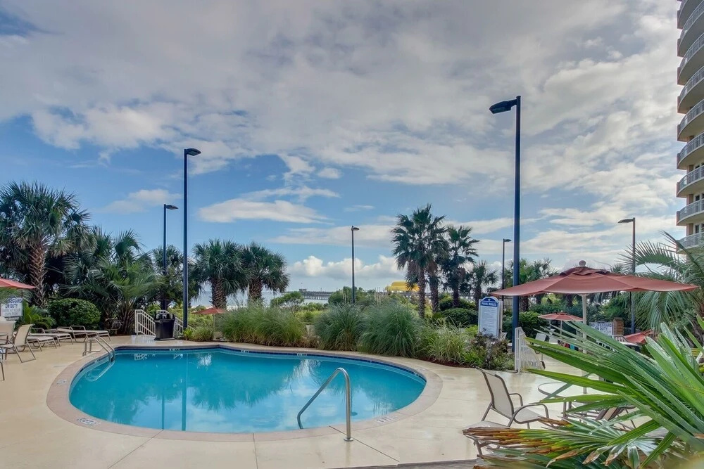 Margate Tower 2401 4br 3 Ba Direct Oceanfront 4 Bedroom Condo by RedAwning - Chambres