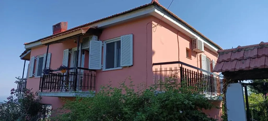 House in Zaloggo