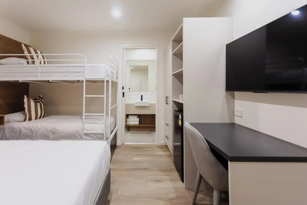 Coomera Lodge Hotel in Gold Coast