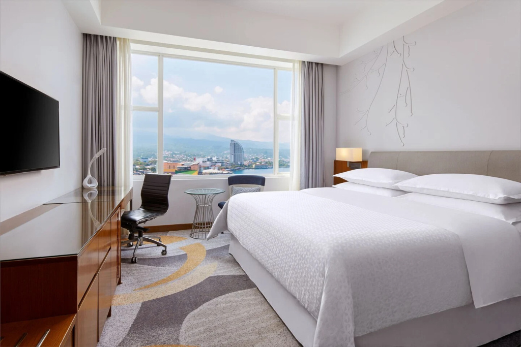 Deluxe room with sea view
