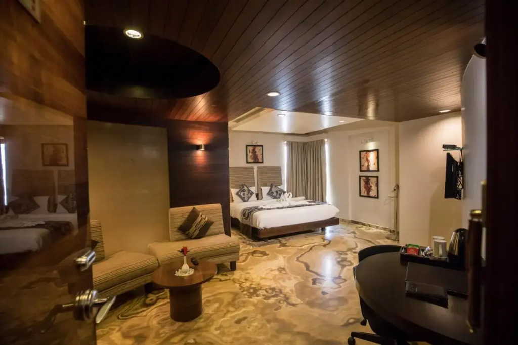 Bizz The Hotel - Général