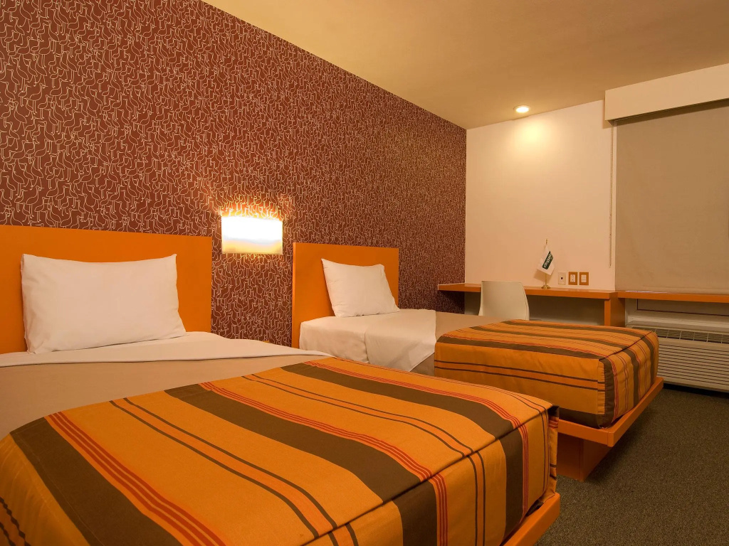 City Express Junior by Marriott Toluca Aeropuerto