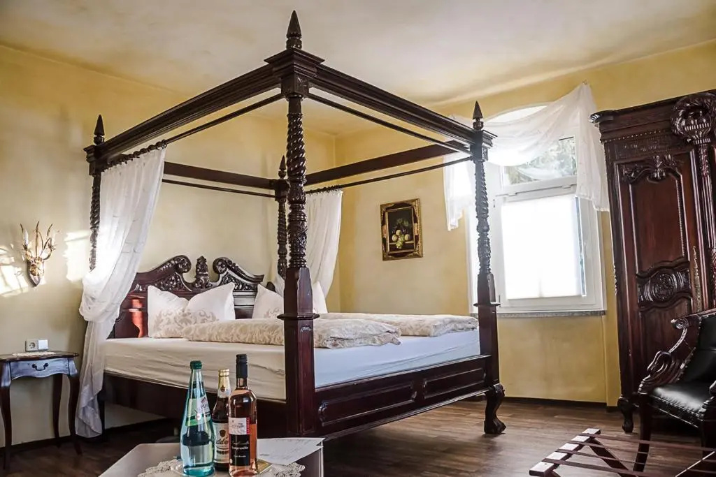 Märchenpension Rotkäppchen und der Wolf - Chambres