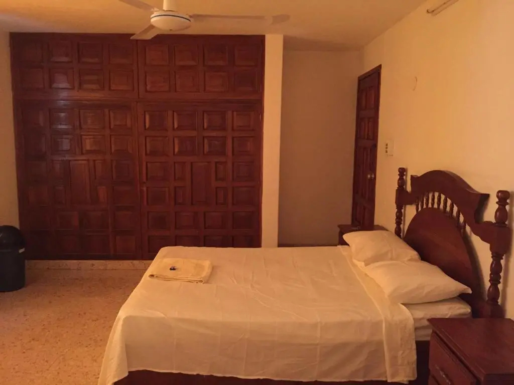 Economy Double room (twin beds)