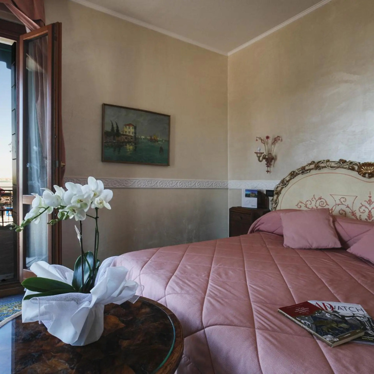 Hotel photo 28