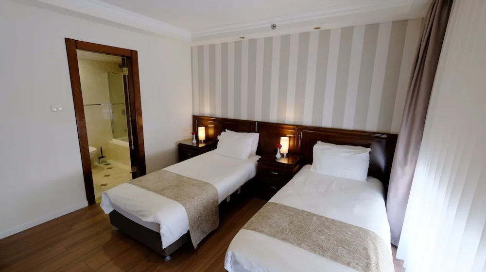 Standard Double room (twin beds)