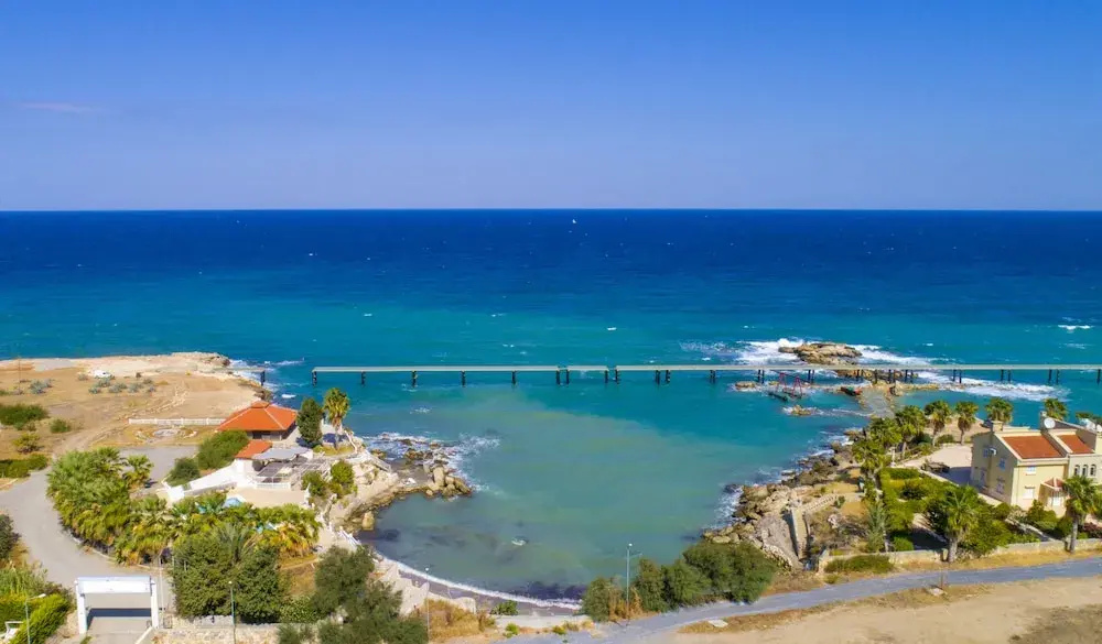 Beach & Waterfront