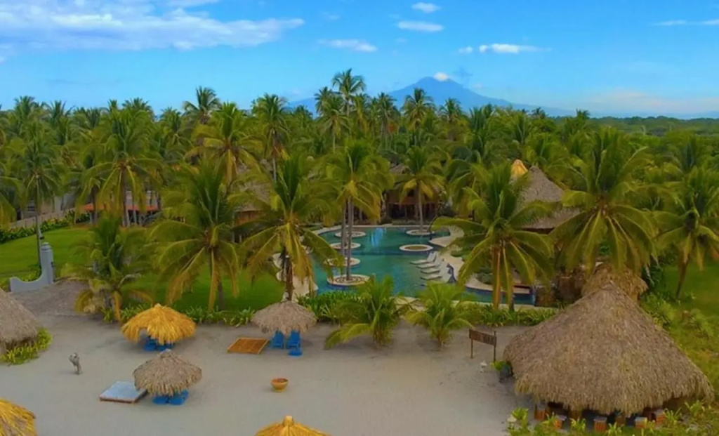 Beach & Waterfront