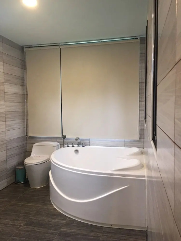 Luxury Double room with land view (full double bed)