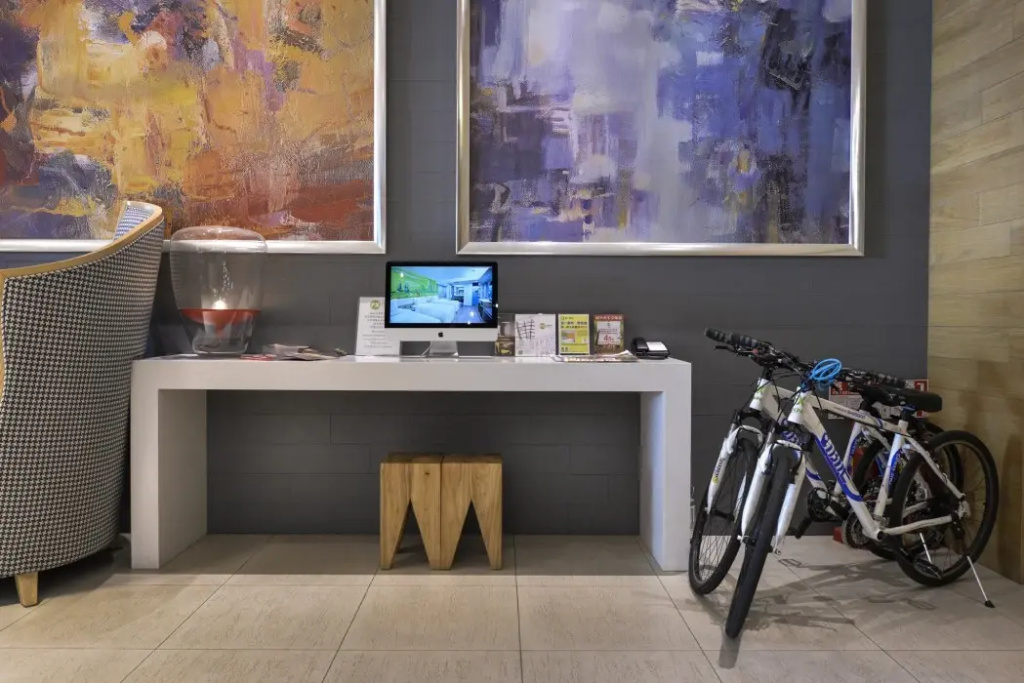 FX Hotel Kaohsiung Zhonghua Road Branch - Général