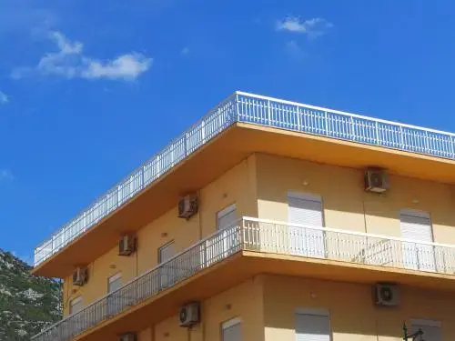Hotel Andreou