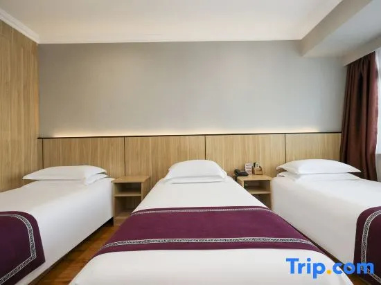 3 Bedrooms Business Suite