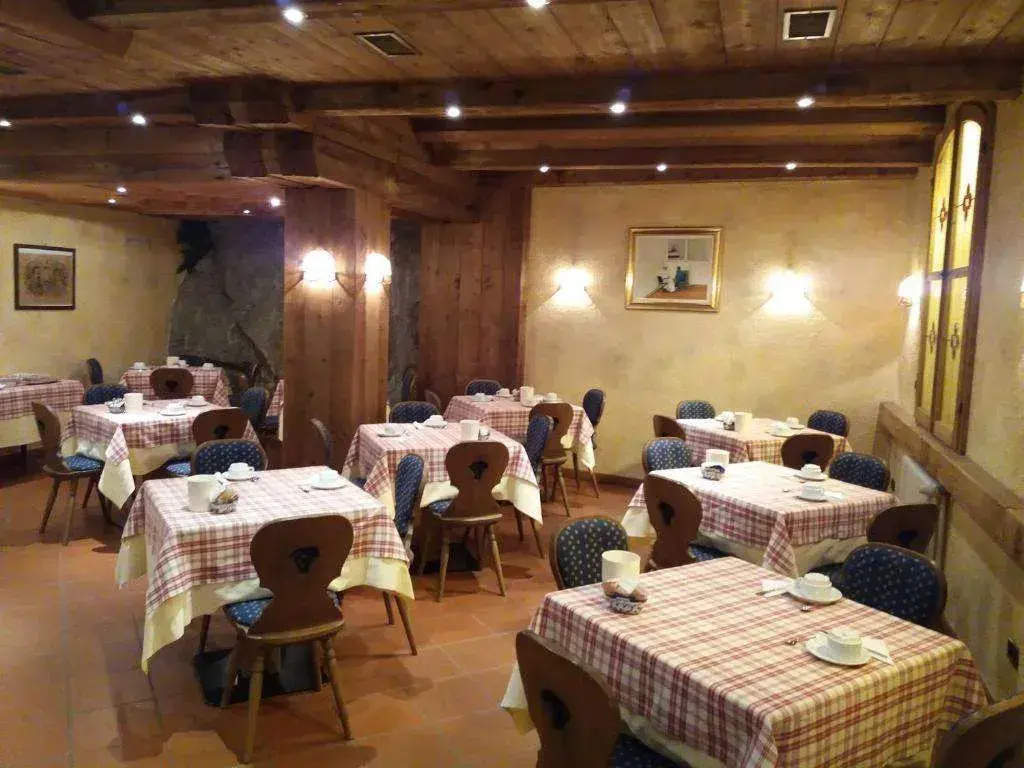 Hotel Ottoz Meublè - Général