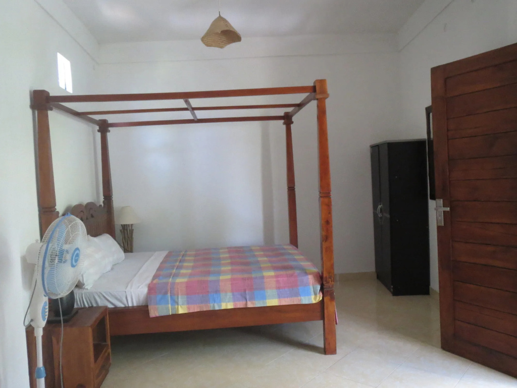 Amed Sari Beach Guesthouse — фото